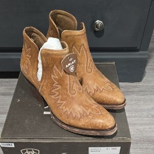 Ariat Tan Western Boots for Women